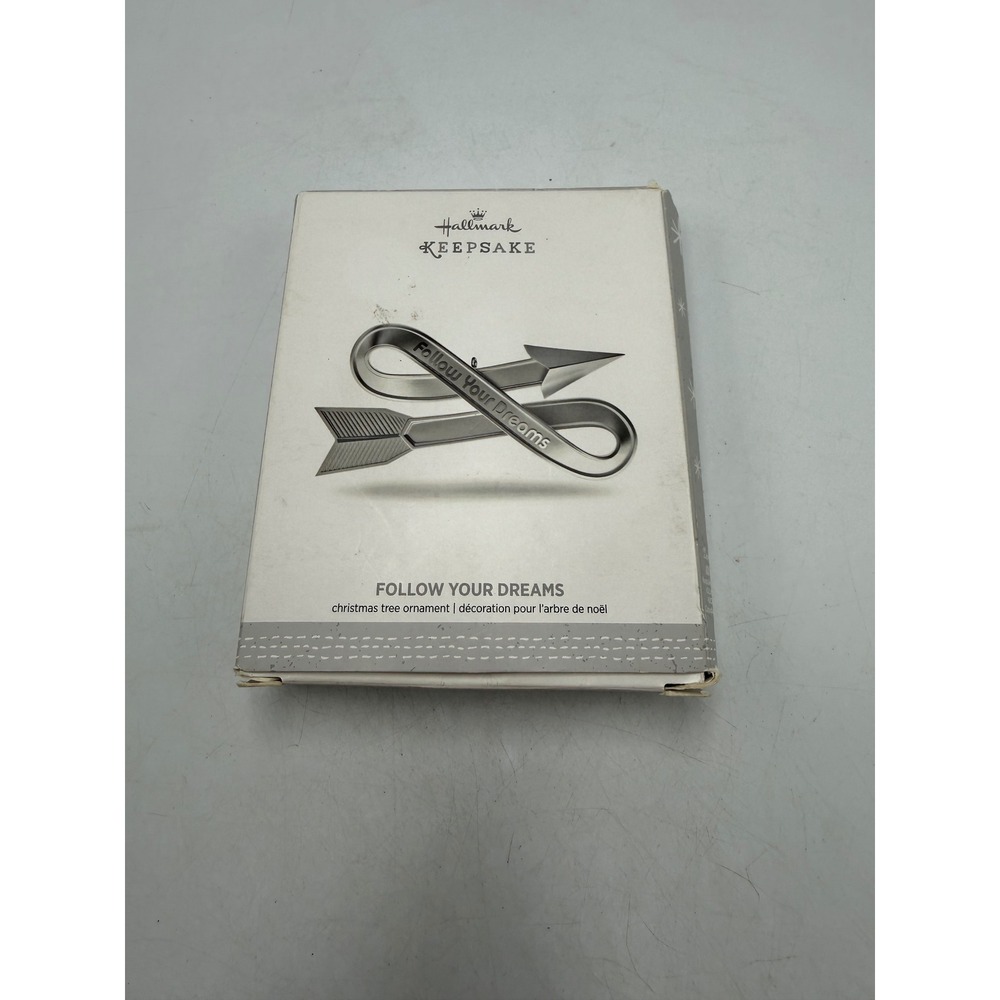 Hallmark Keepsake 2016 Follow Your Dreams Metal Arrow Ornament Rodney Gentry
